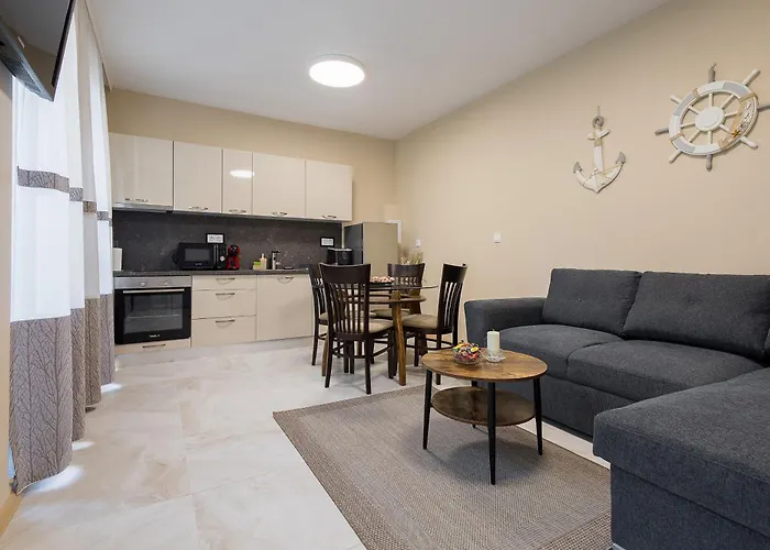 хоризонт بورغاس